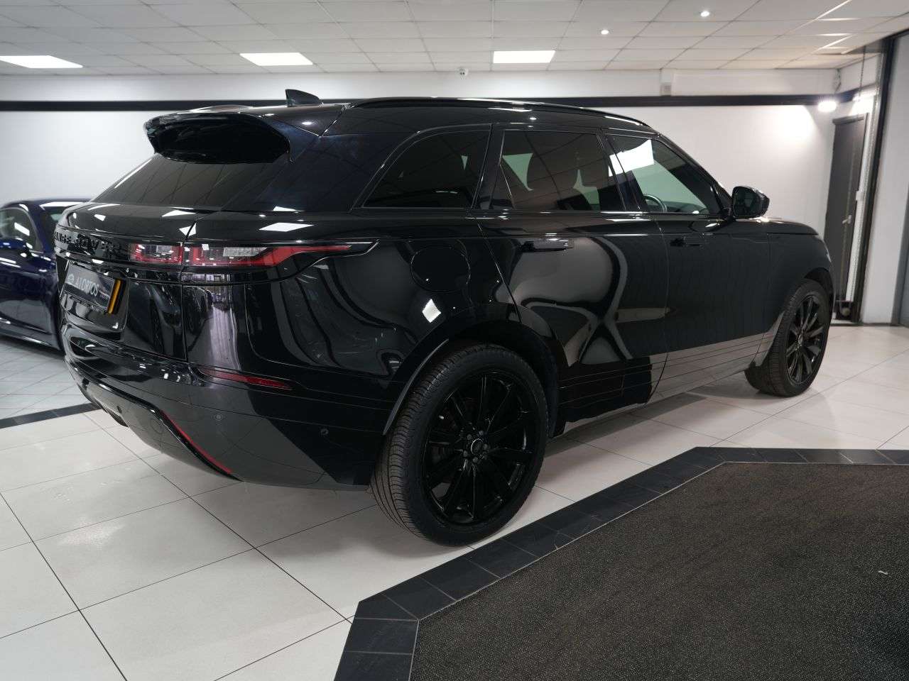 2020 LAND ROVER RANGE ROVER VELAR 2020 LAND ROVER RANGE ROVER VELAR