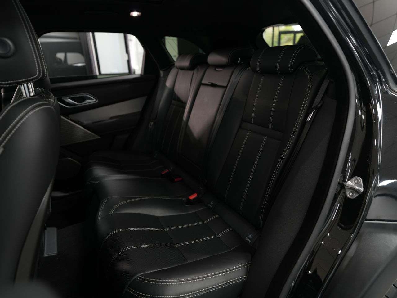 2020 LAND ROVER RANGE ROVER VELAR 2020 LAND ROVER RANGE ROVER VELAR