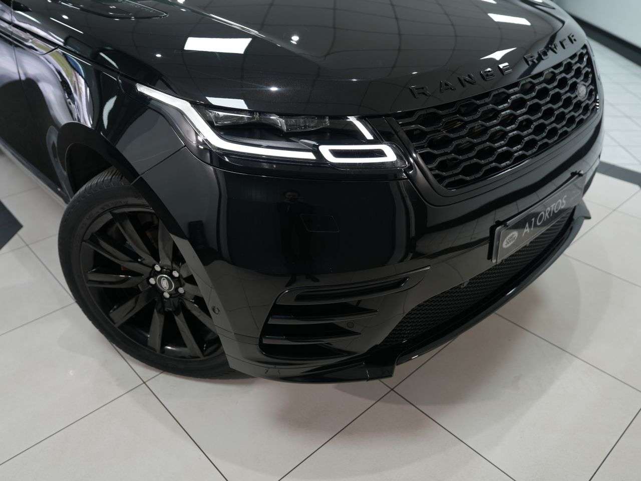 2020 LAND ROVER RANGE ROVER VELAR 2020 LAND ROVER RANGE ROVER VELAR