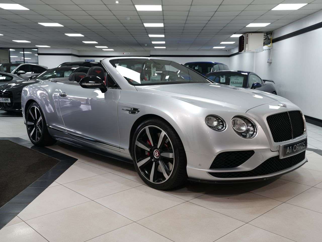 A 2016 BENTLEY CONTINENTAL 4.0 V8 GTC S Convertible 2dr Petrol Auto 4WD Euro 6 (528 ps) INCREDIBLE £21 A 2016 BENTLEY CONTINENTAL 4.0 V8 GTC S Convertible 2dr Petrol Auto 4WD Euro 6 (528 ps) INCREDIBLE £21