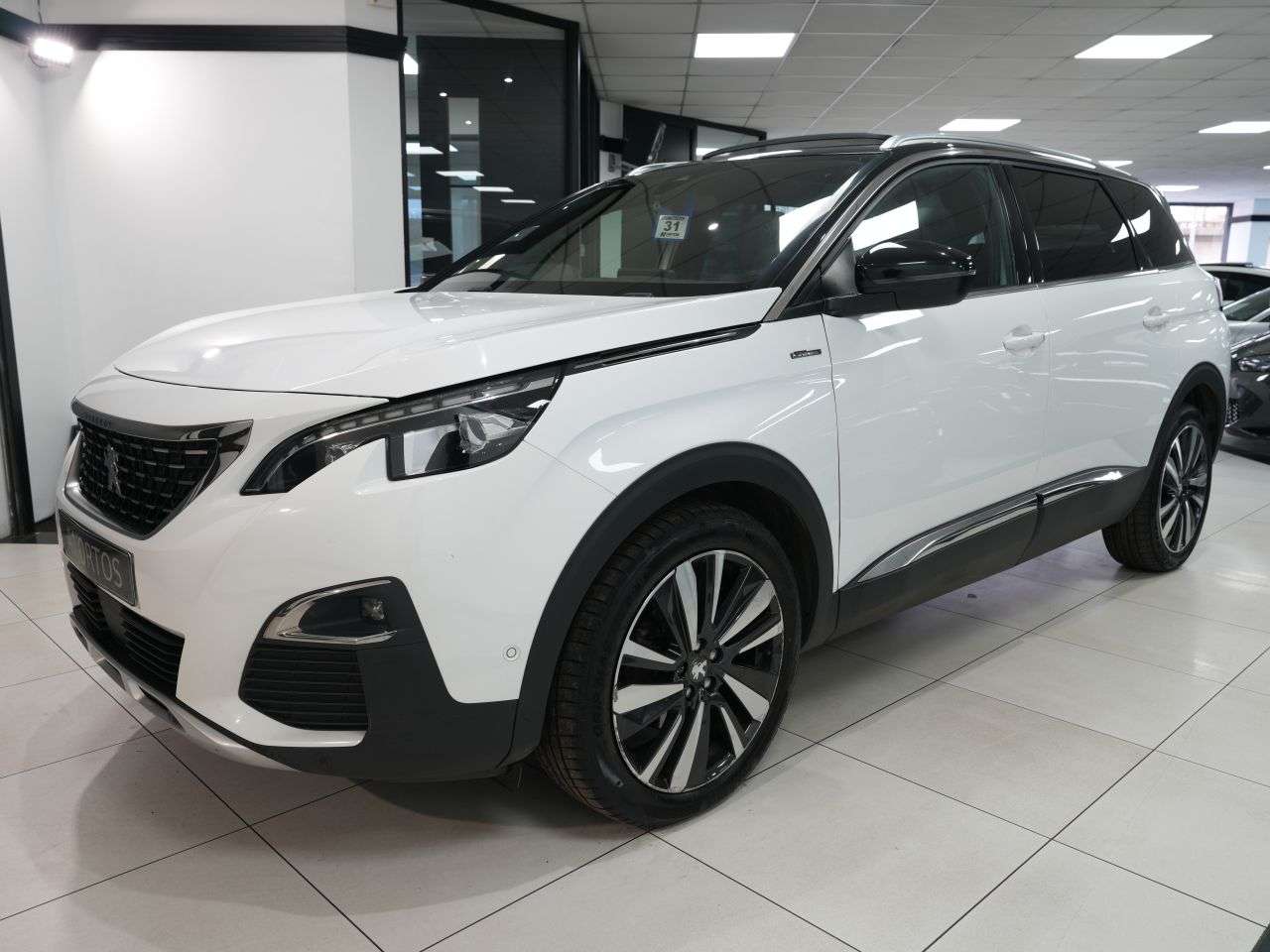 A 2019 PEUGEOT 5008 1.2 PureTech GT Line Premium SUV 5dr Petrol Manual Euro 6 (s/s) (130 ps) 1 A 2019 PEUGEOT 5008 1.2 PureTech GT Line Premium SUV 5dr Petrol Manual Euro 6 (s/s) (130 ps) 1