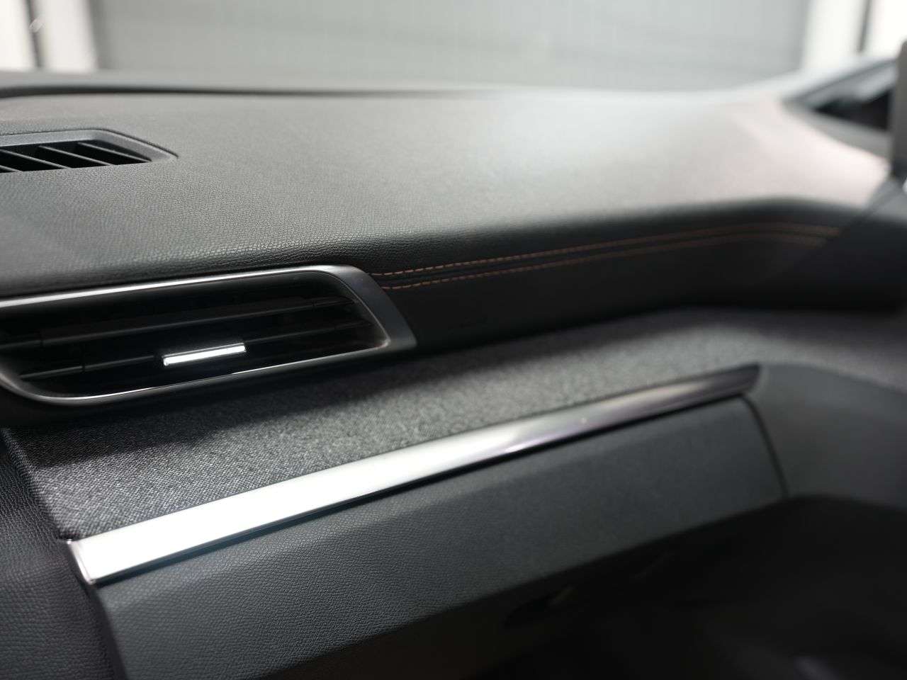 2019 PEUGEOT 5008 2019 PEUGEOT 5008