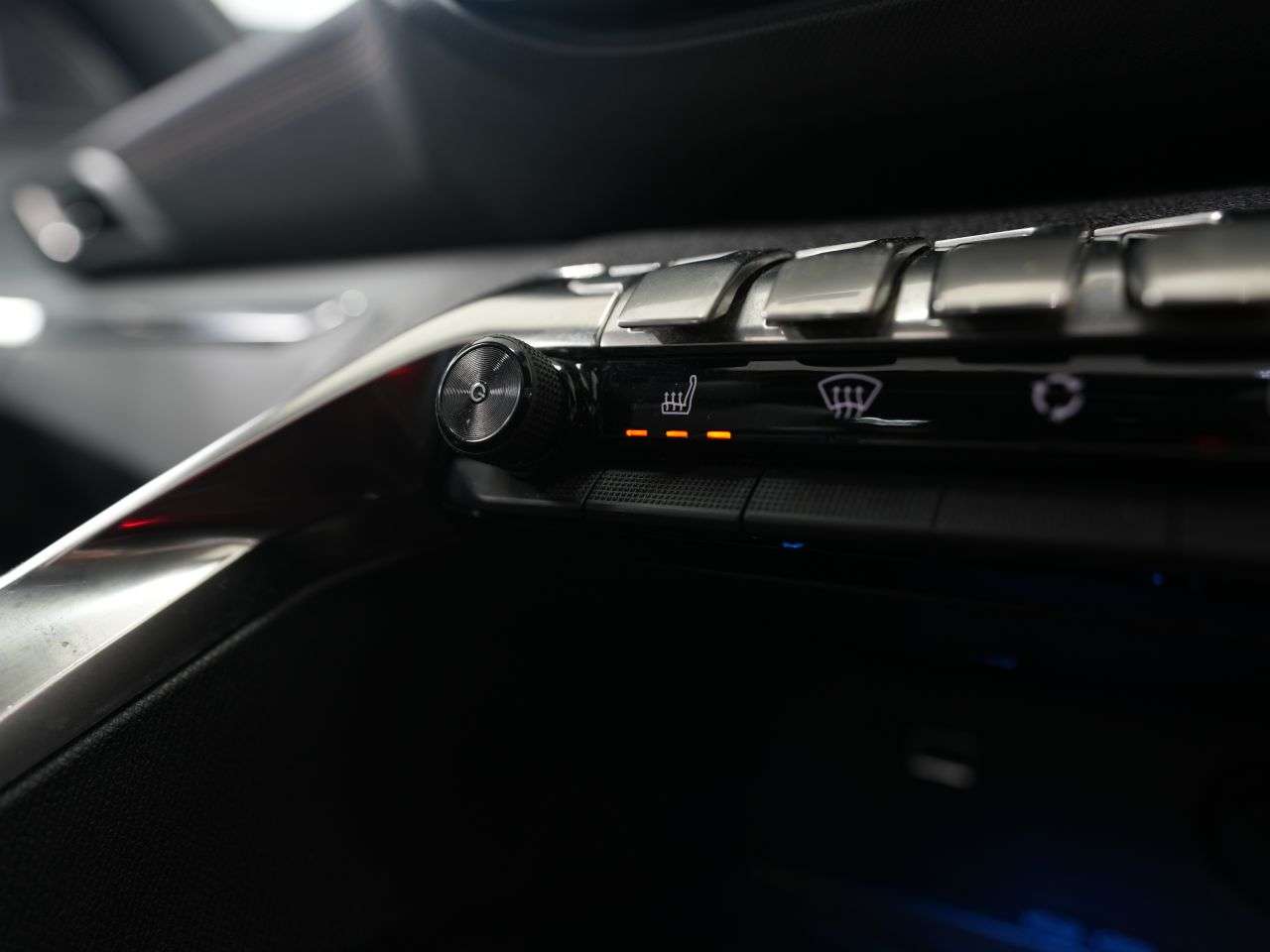 2019 PEUGEOT 5008 2019 PEUGEOT 5008