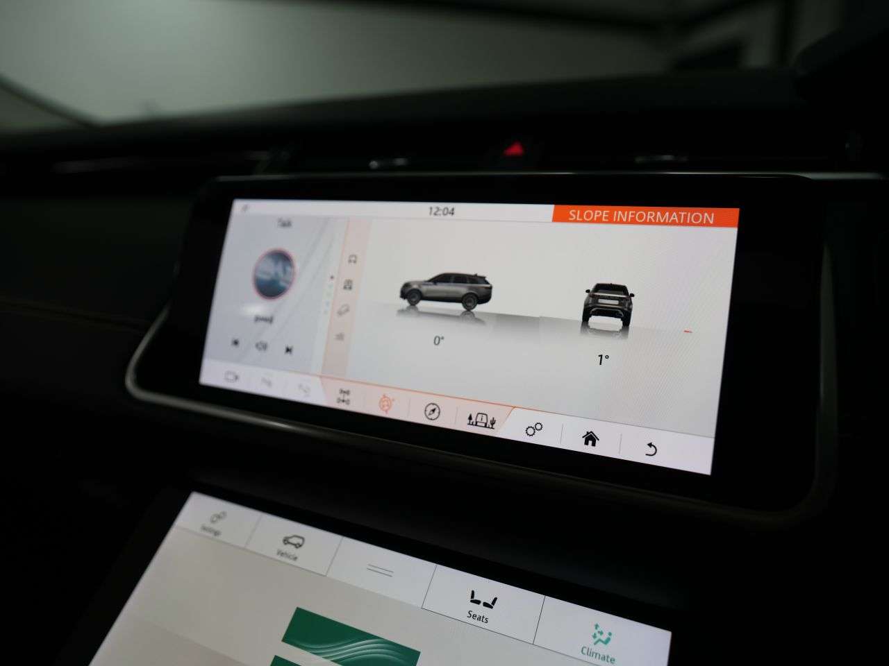 2018 LAND ROVER RANGE ROVER VELAR 2018 LAND ROVER RANGE ROVER VELAR