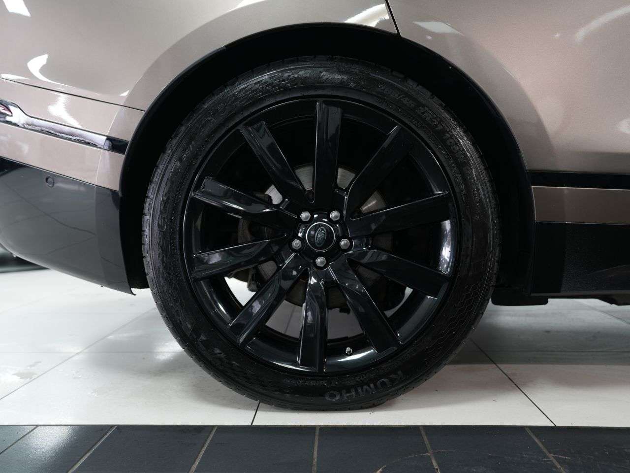2018 LAND ROVER RANGE ROVER VELAR 2018 LAND ROVER RANGE ROVER VELAR