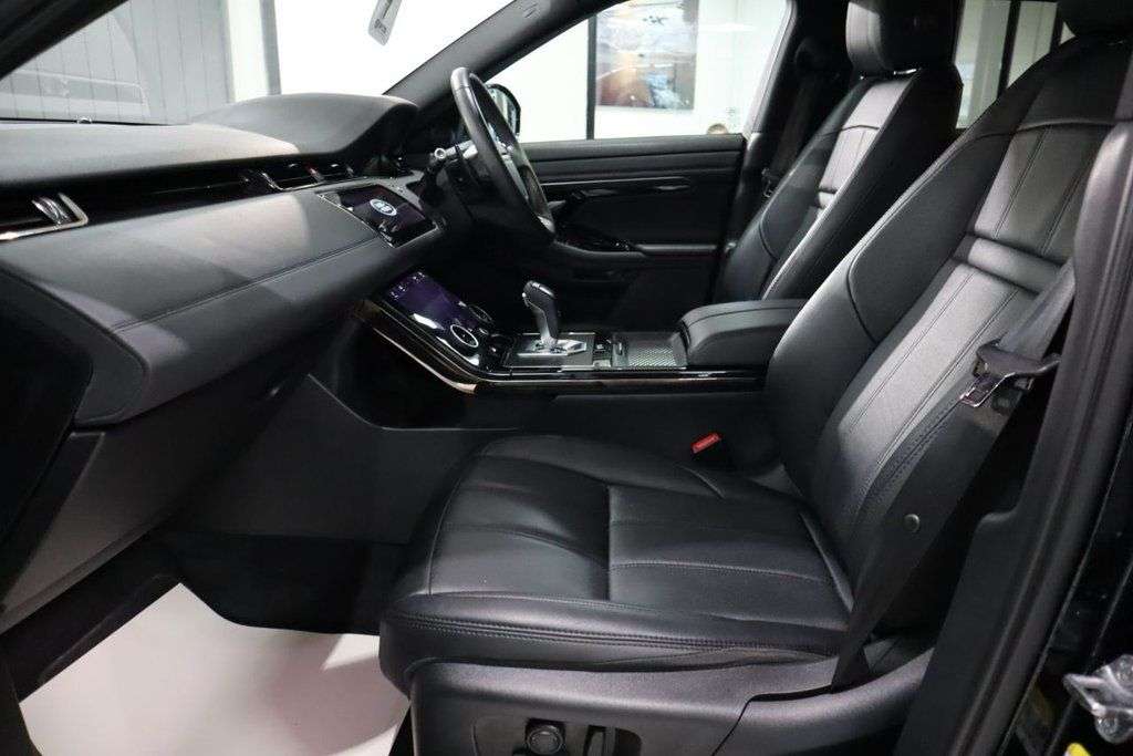 2019 LAND ROVER RANGE ROVER EVOQUE 2019 LAND ROVER RANGE ROVER EVOQUE