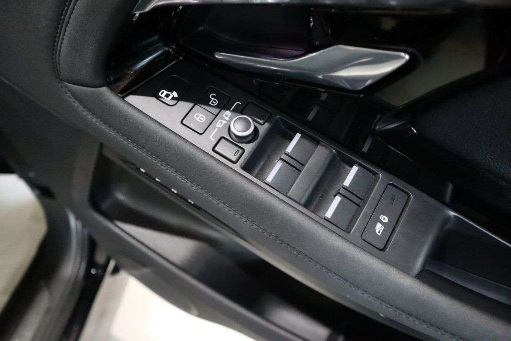 2019 LAND ROVER RANGE ROVER EVOQUE 2019 LAND ROVER RANGE ROVER EVOQUE