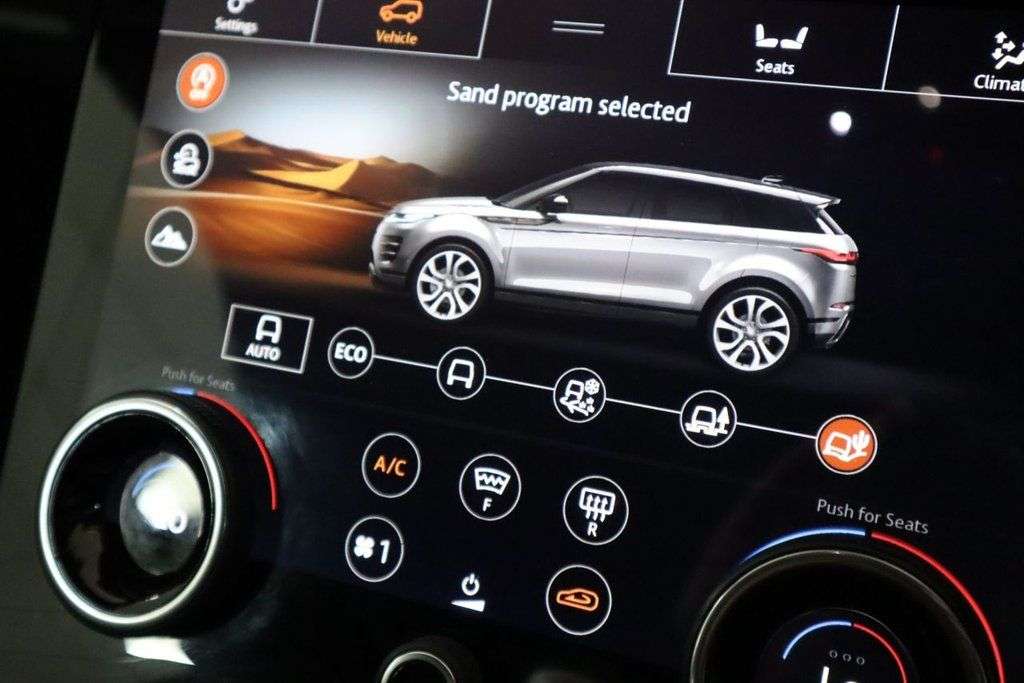 2019 LAND ROVER RANGE ROVER EVOQUE 2019 LAND ROVER RANGE ROVER EVOQUE