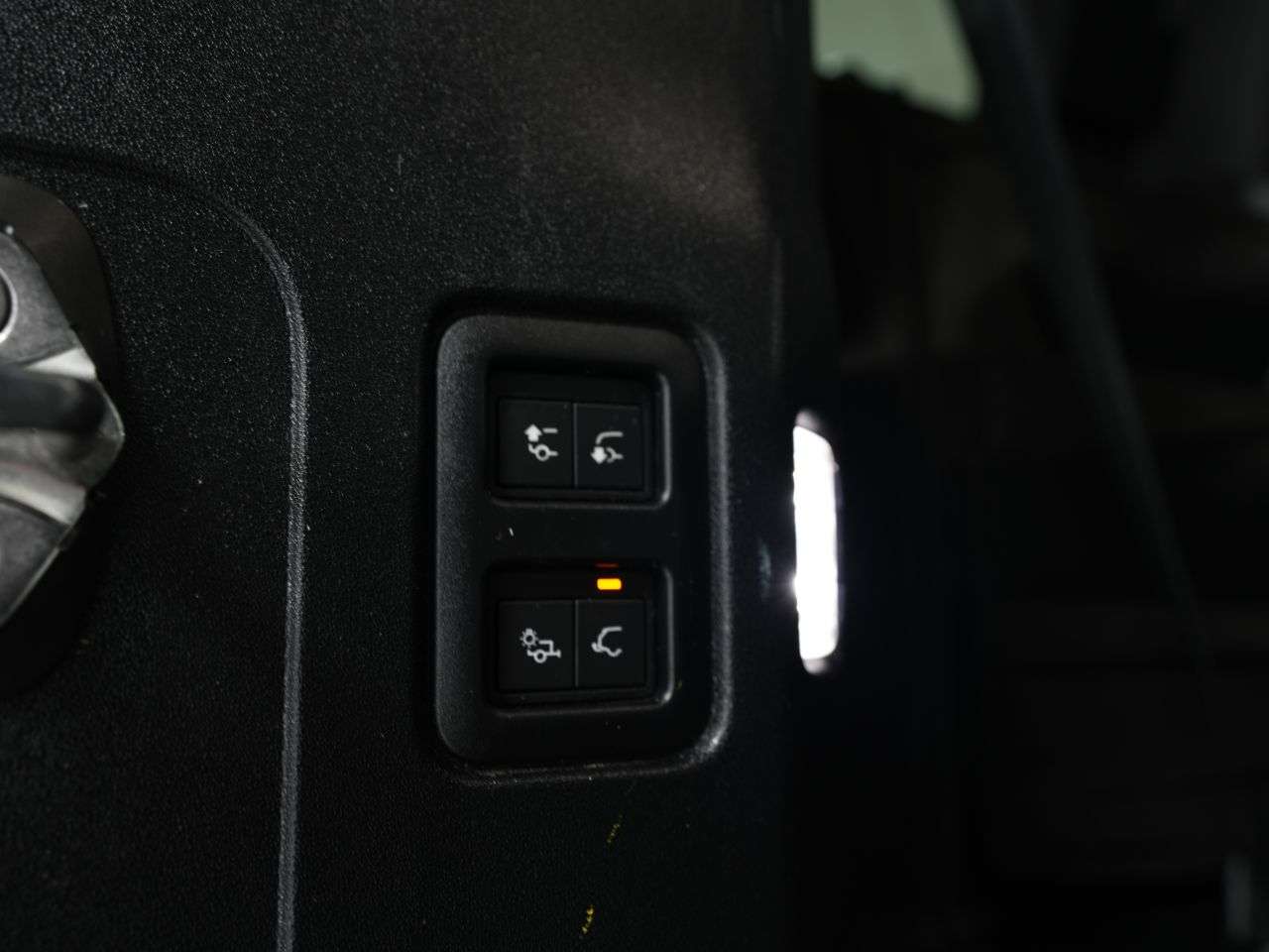 2024 LAND ROVER DEFENDER 2024 LAND ROVER DEFENDER