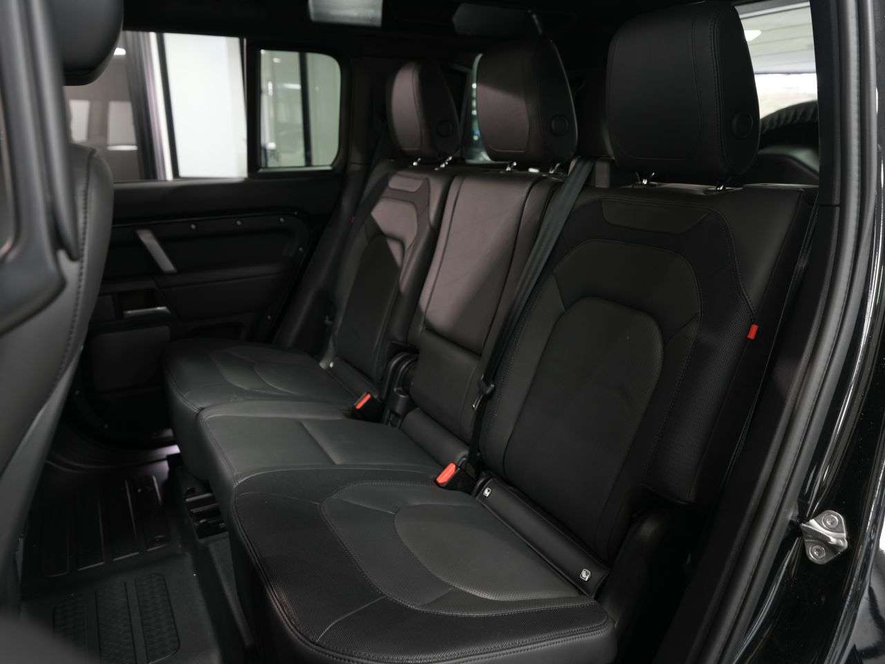2024 LAND ROVER DEFENDER 2024 LAND ROVER DEFENDER