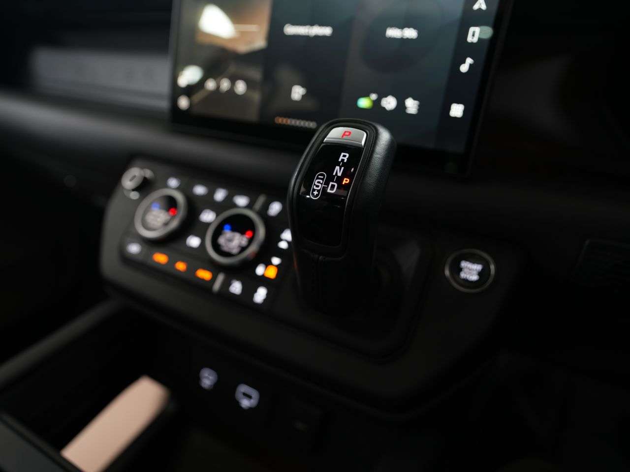 2024 LAND ROVER DEFENDER 2024 LAND ROVER DEFENDER