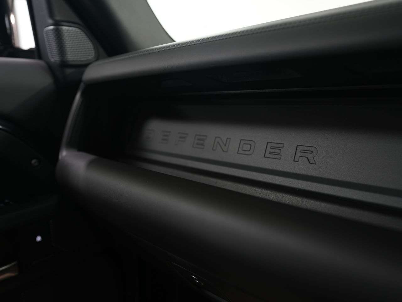 2024 LAND ROVER DEFENDER 2024 LAND ROVER DEFENDER