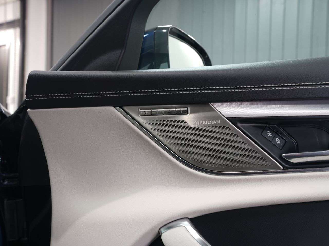 2023 JAGUAR XF 2023 JAGUAR XF
