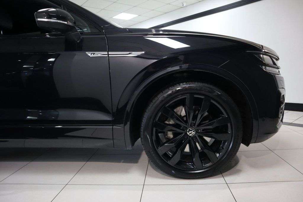 2022 VOLKSWAGEN TOUAREG 2022 VOLKSWAGEN TOUAREG