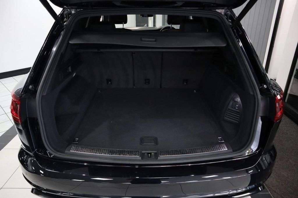 2022 VOLKSWAGEN TOUAREG 2022 VOLKSWAGEN TOUAREG