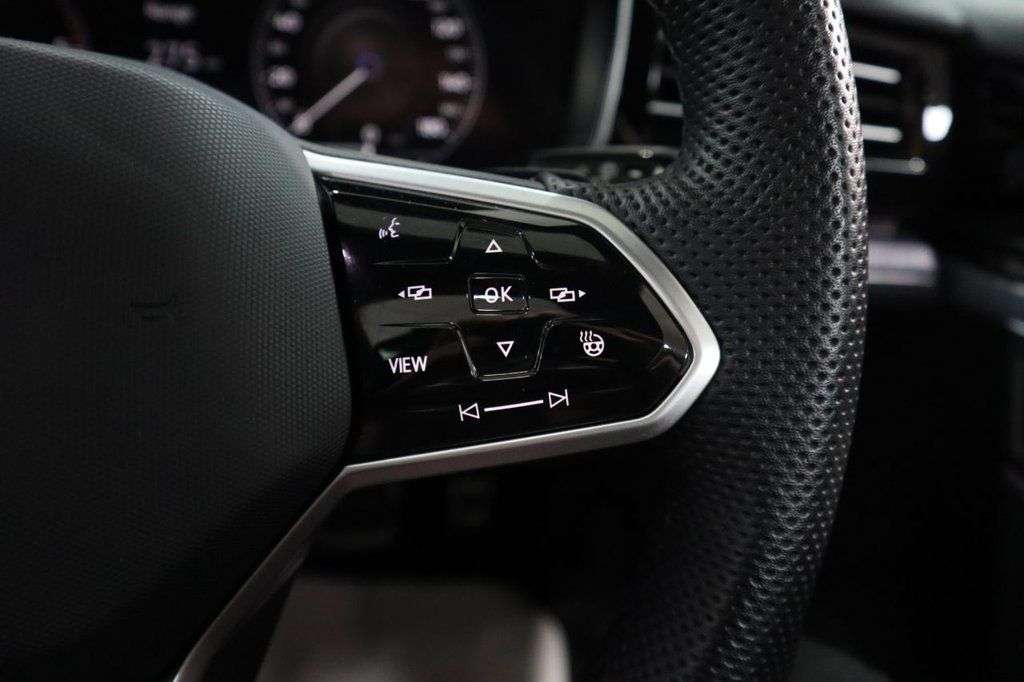 2022 VOLKSWAGEN TOUAREG 2022 VOLKSWAGEN TOUAREG