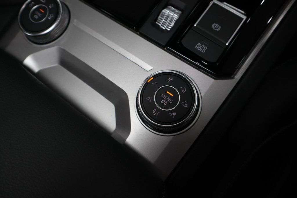 2022 VOLKSWAGEN TOUAREG 2022 VOLKSWAGEN TOUAREG