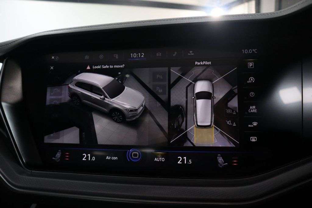 2022 VOLKSWAGEN TOUAREG 2022 VOLKSWAGEN TOUAREG