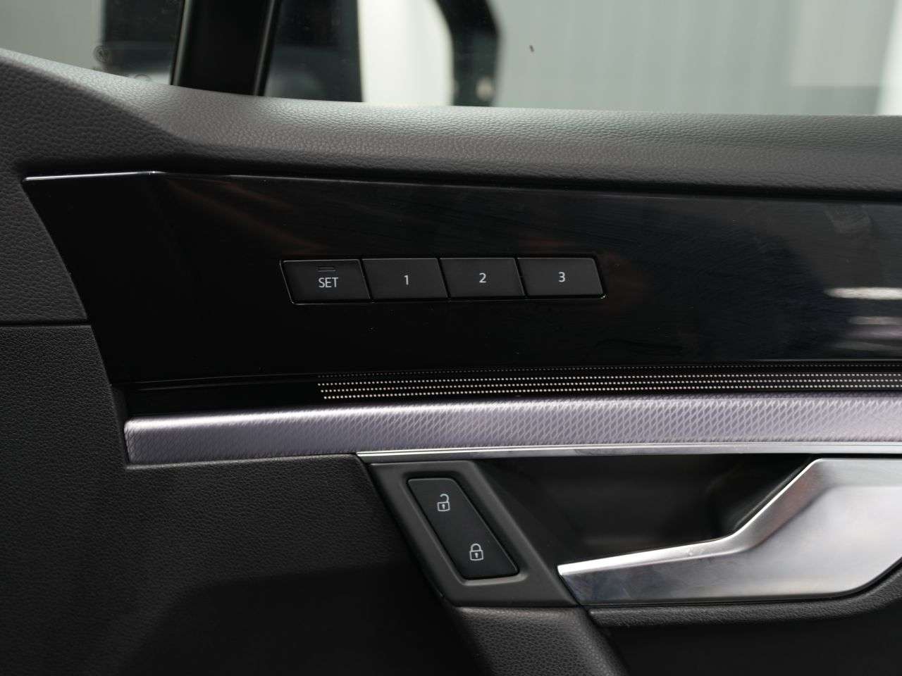 2022 VOLKSWAGEN TOUAREG 2022 VOLKSWAGEN TOUAREG