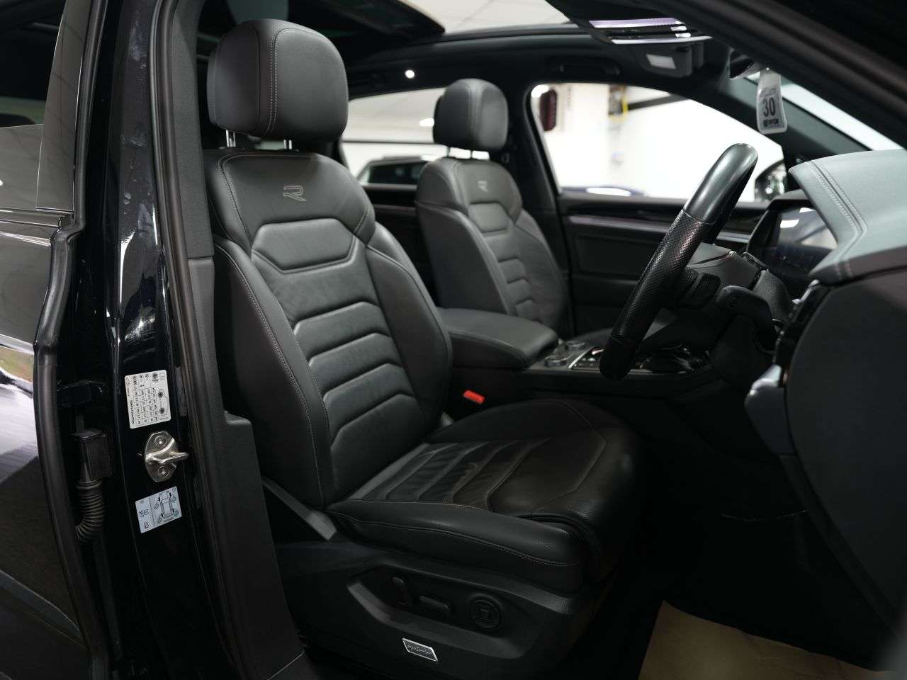 2022 VOLKSWAGEN TOUAREG 2022 VOLKSWAGEN TOUAREG