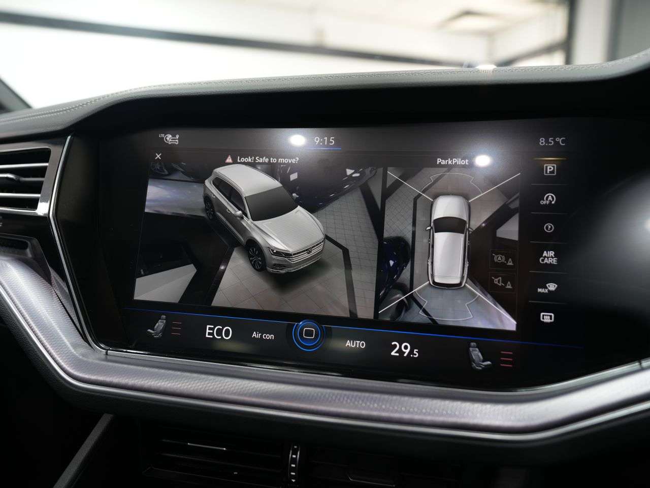 2022 VOLKSWAGEN TOUAREG 2022 VOLKSWAGEN TOUAREG