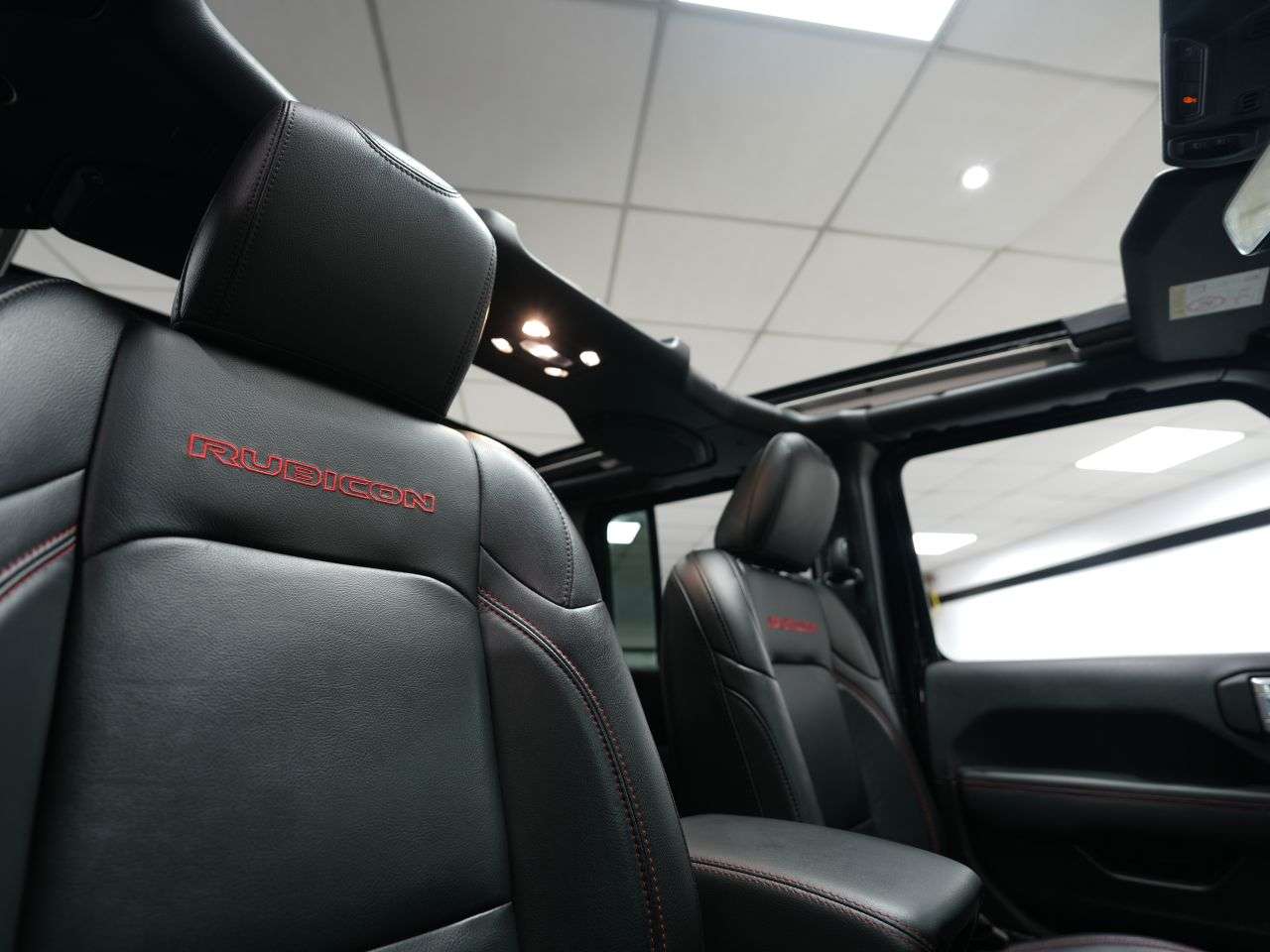 A 2023 JEEP WRANGLER 2.0 GME Rubicon SUV 4dr Petrol Auto 4WD Euro 6 (s/s) (272 ps) INCREDIBLE 1 A 2023 JEEP WRANGLER 2.0 GME Rubicon SUV 4dr Petrol Auto 4WD Euro 6 (s/s) (272 ps) INCREDIBLE 1