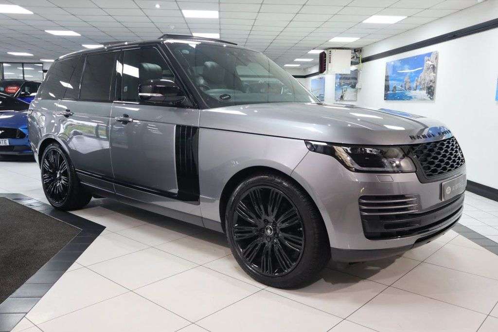 A 2019 LAND ROVER RANGE ROVER 4.4 SD V8 Autobiography SUV 5dr Diesel Auto 4WD Euro 6 (s/s) (339 ps) IMPEC A 2019 LAND ROVER RANGE ROVER 4.4 SD V8 Autobiography SUV 5dr Diesel Auto 4WD Euro 6 (s/s) (339 ps) IMPEC