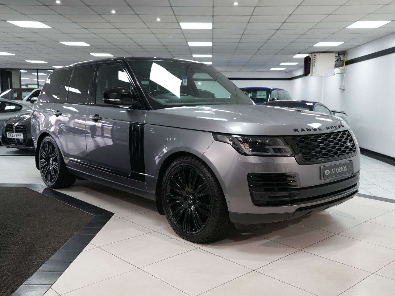 A 2019 LAND ROVER RANGE ROVER 4.4 SD V8 Autobiography SUV 5dr Diesel Auto 4WD Euro 6 (s/s) (339 ps) IMPEC A 2019 LAND ROVER RANGE ROVER 4.4 SD V8 Autobiography SUV 5dr Diesel Auto 4WD Euro 6 (s/s) (339 ps) IMPEC