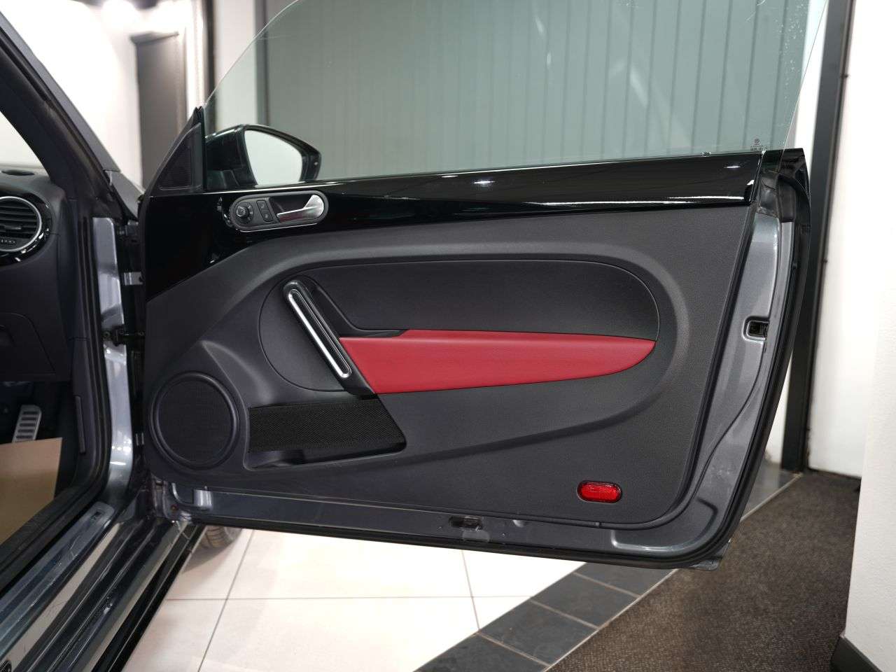 2017 VOLKSWAGEN BEETLE 2017 VOLKSWAGEN BEETLE