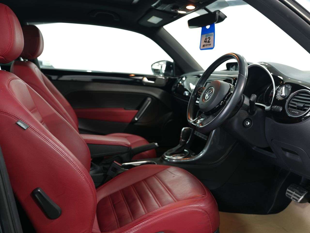 2017 VOLKSWAGEN BEETLE 2017 VOLKSWAGEN BEETLE