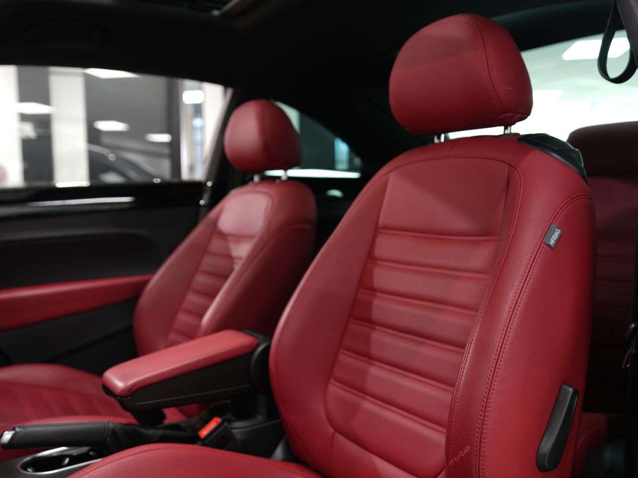 2017 VOLKSWAGEN BEETLE 2017 VOLKSWAGEN BEETLE