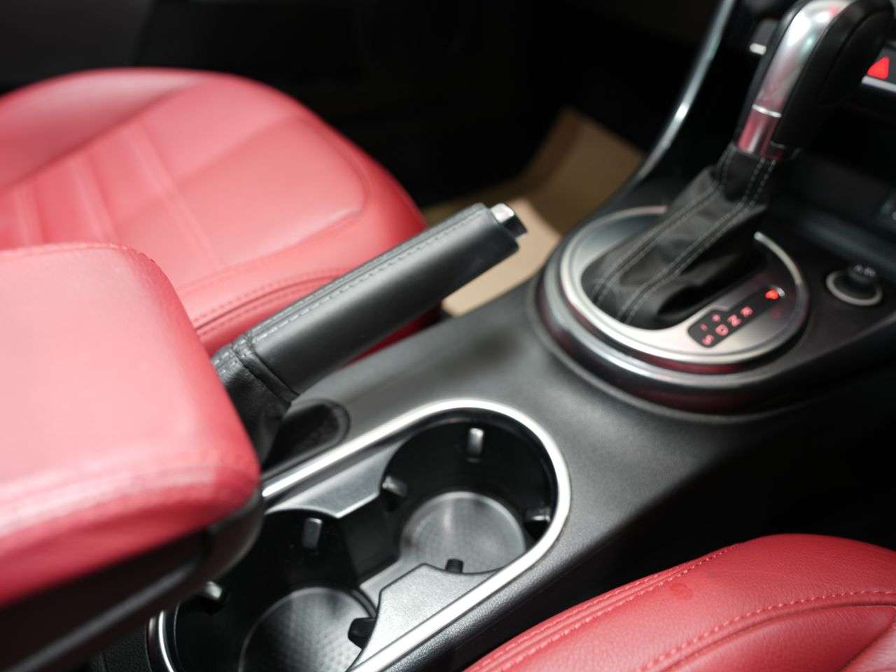 2017 VOLKSWAGEN BEETLE 2017 VOLKSWAGEN BEETLE