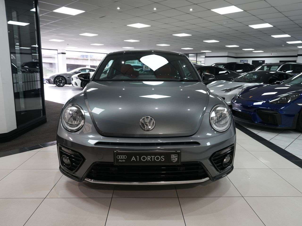 A 2017 VOLKSWAGEN BEETLE 2.0 TDI R-Line Hatchback 3dr Diesel DSG Euro 6 (s/s) (150 ps) ONE FORMER OW A 2017 VOLKSWAGEN BEETLE 2.0 TDI R-Line Hatchback 3dr Diesel DSG Euro 6 (s/s) (150 ps) ONE FORMER OW