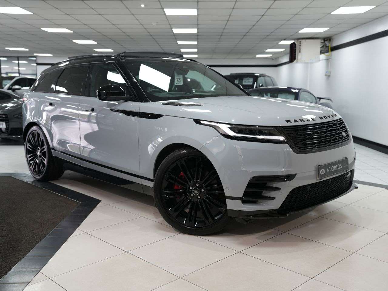 2023 LAND ROVER RANGE ROVER VELAR 2023 LAND ROVER RANGE ROVER VELAR