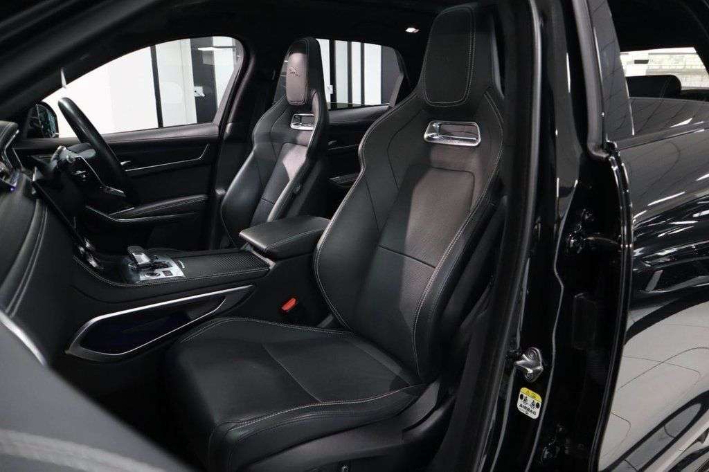 2021 JAGUAR F-PACE 2021 JAGUAR F-PACE