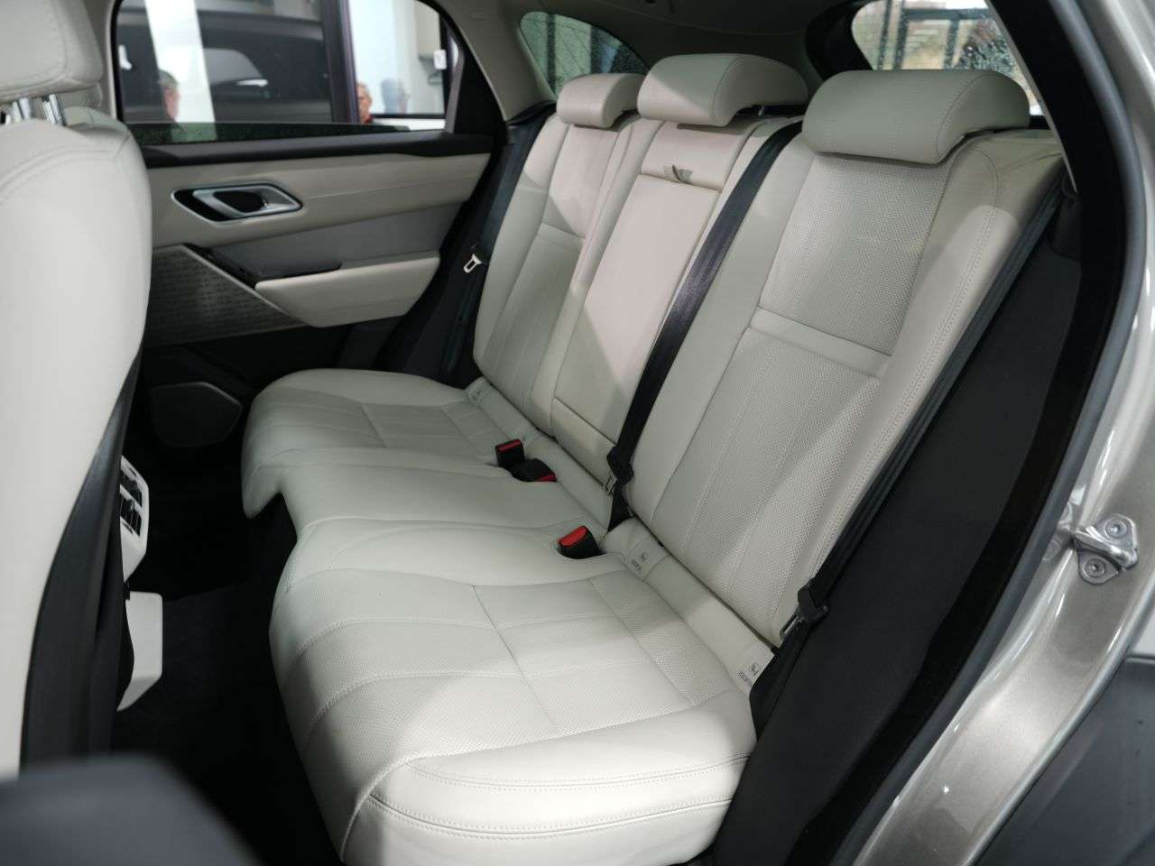 2022 LAND ROVER RANGE ROVER VELAR 2022 LAND ROVER RANGE ROVER VELAR