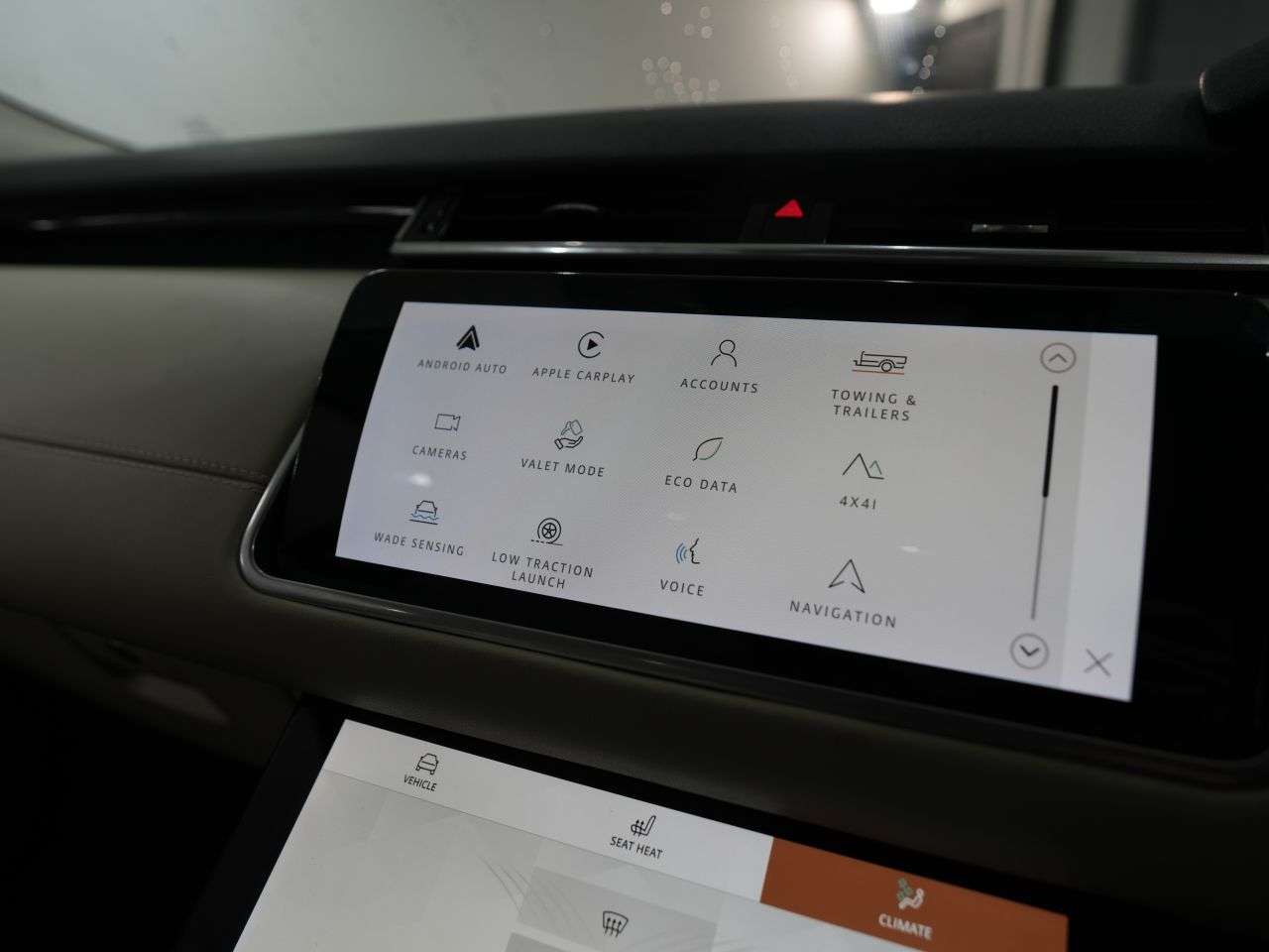 2022 LAND ROVER RANGE ROVER VELAR 2022 LAND ROVER RANGE ROVER VELAR