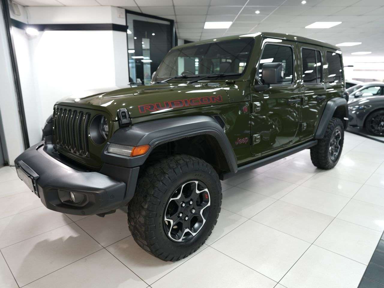 A 2023 JEEP WRANGLER 2.0 GME Rubicon SUV 4dr Petrol Auto 4WD Euro 6 (s/s) (272 ps) GORGEOUS RUBI A 2023 JEEP WRANGLER 2.0 GME Rubicon SUV 4dr Petrol Auto 4WD Euro 6 (s/s) (272 ps) GORGEOUS RUBI