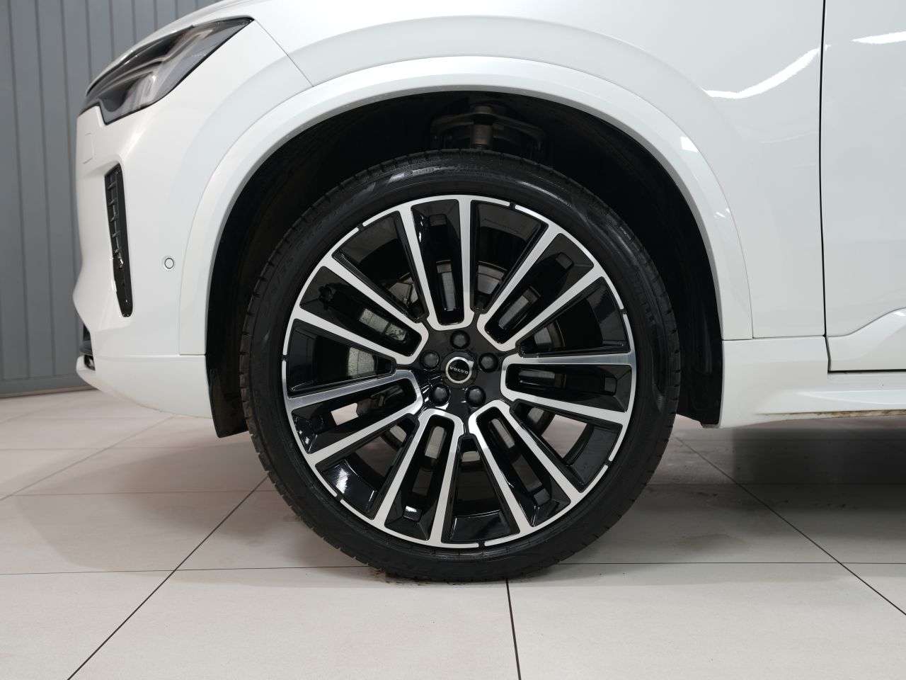 2025 VOLVO XC90 2025 VOLVO XC90
