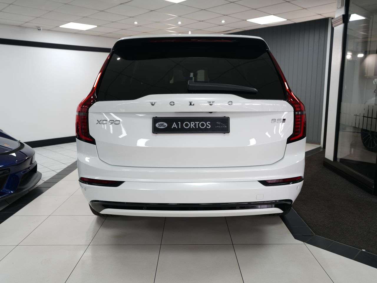 2025 VOLVO XC90 2025 VOLVO XC90