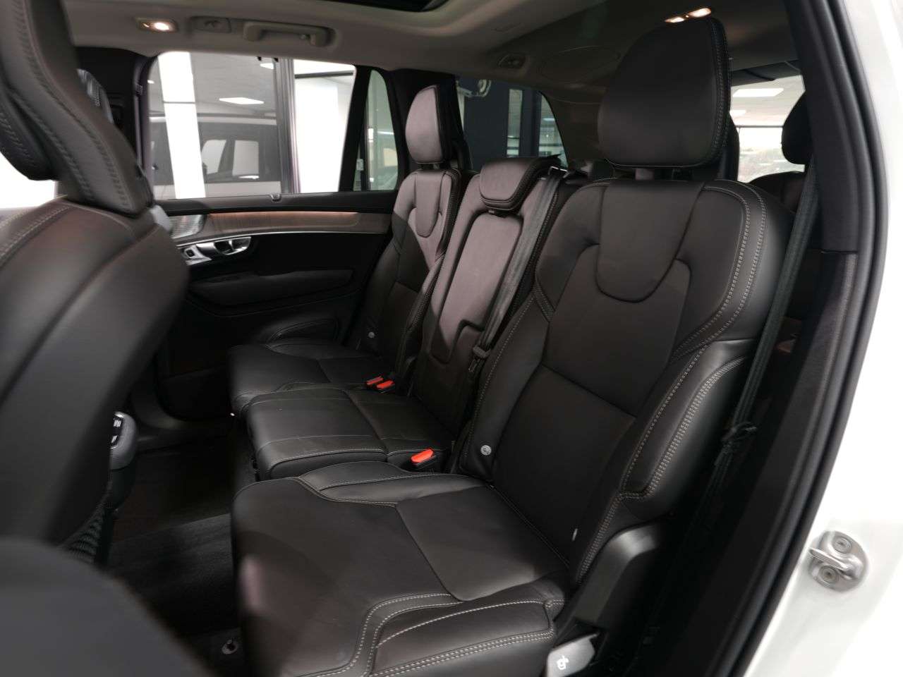 2025 VOLVO XC90 2025 VOLVO XC90