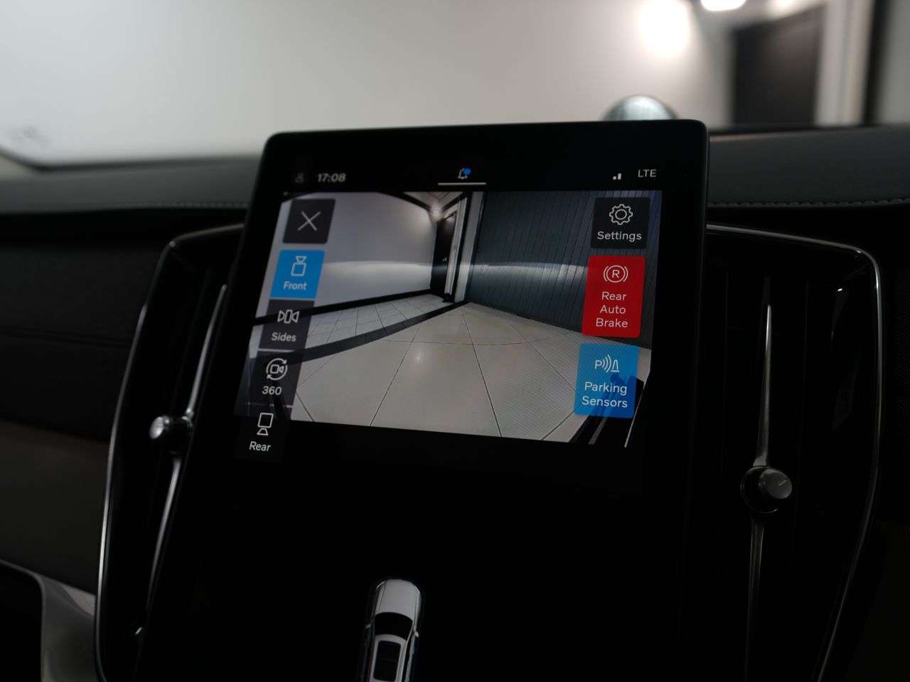 2025 VOLVO XC90 2025 VOLVO XC90