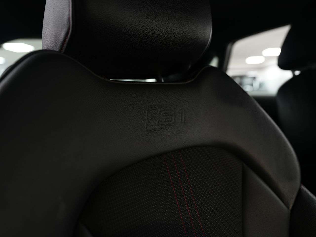 2015 AUDI S1 2015 AUDI S1