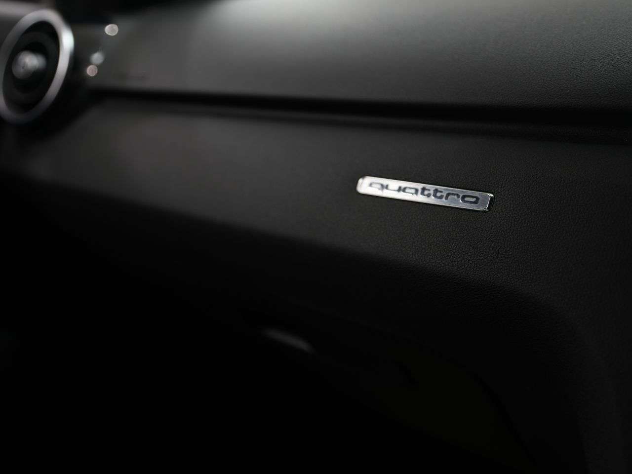 2015 AUDI S1 2015 AUDI S1