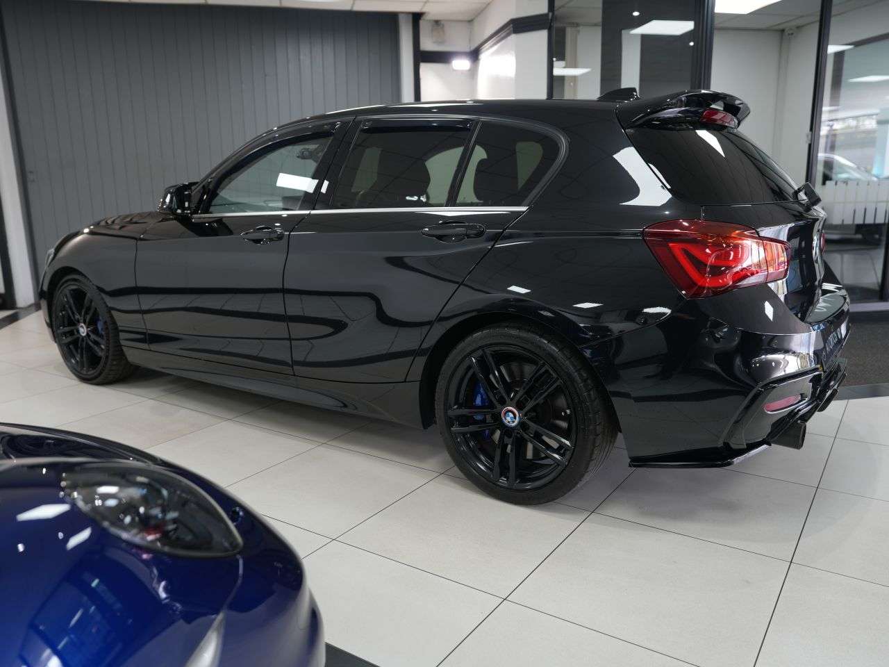 2017 BMW 1 SERIES 2017 BMW 1 SERIES