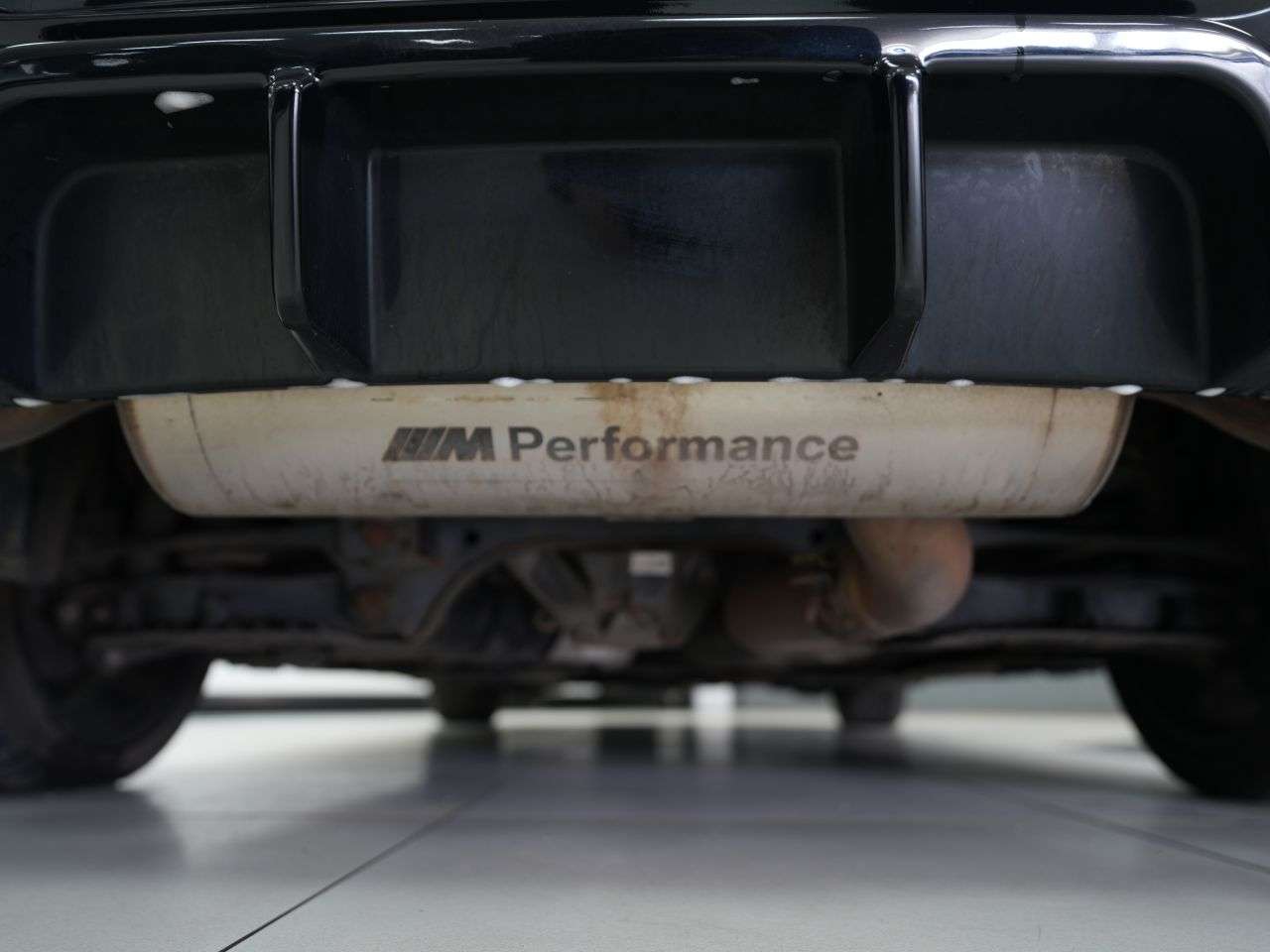 A 2017 BMW 1 SERIES 3.0 M140i Shadow Edition Hatchback 5dr Petrol Auto Euro 6 (s/s) (340 ps) FU A 2017 BMW 1 SERIES 3.0 M140i Shadow Edition Hatchback 5dr Petrol Auto Euro 6 (s/s) (340 ps) FU