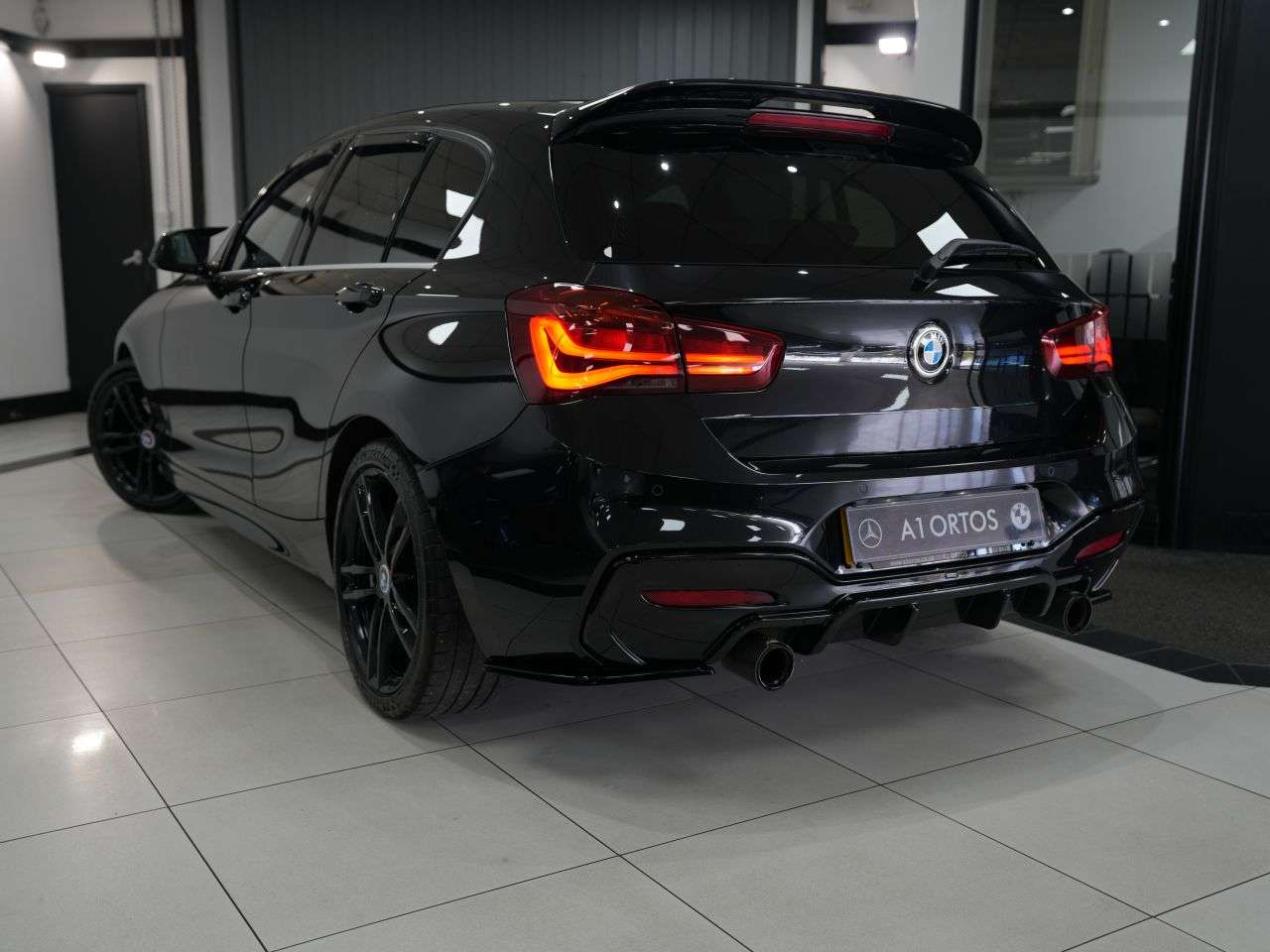 2017 BMW 1 SERIES 2017 BMW 1 SERIES