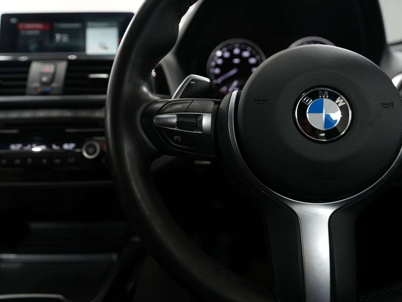 2017 BMW 1 SERIES 2017 BMW 1 SERIES