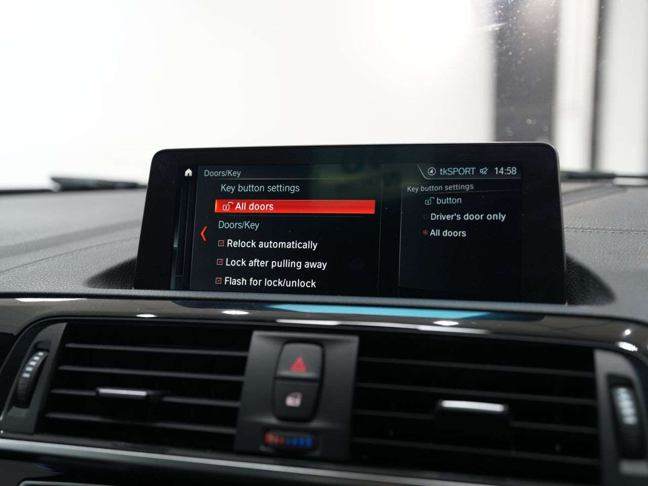 2017 BMW 1 SERIES 2017 BMW 1 SERIES