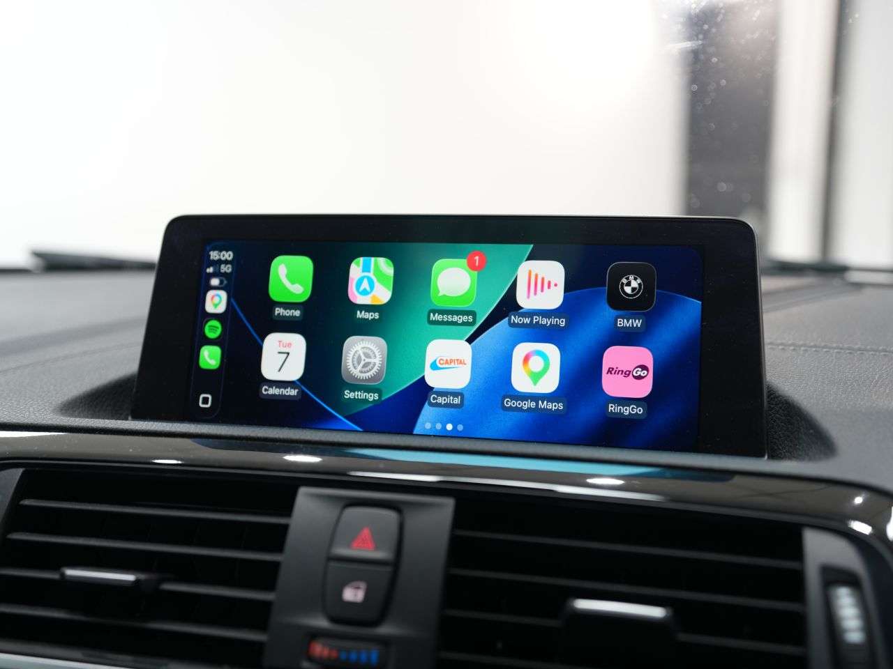 A 2017 BMW 1 SERIES 3.0 M140i Shadow Edition Hatchback 5dr Petrol Auto Euro 6 (s/s) (340 ps) FU A 2017 BMW 1 SERIES 3.0 M140i Shadow Edition Hatchback 5dr Petrol Auto Euro 6 (s/s) (340 ps) FU